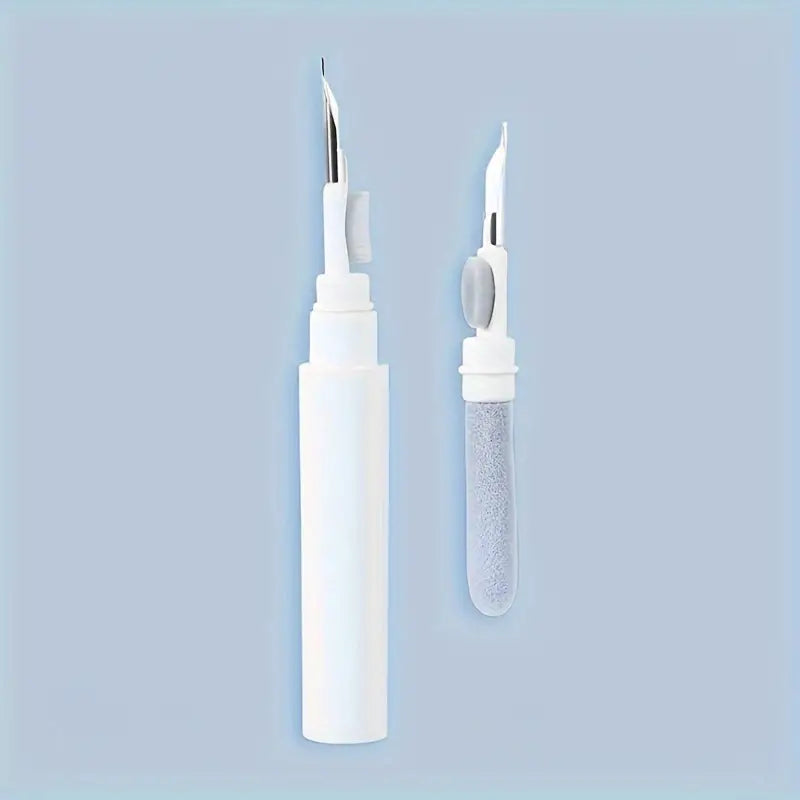 SmartClean™ – 3-in-1 Earbud Cleaner