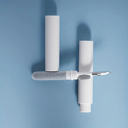 SmartClean™ – 3-in-1 Earbud Cleaner